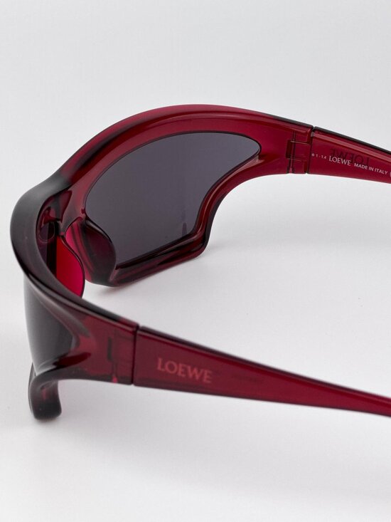 Loewe x PAULA\'S IBIZA Women Sunglasses – Red Smoke Wraparound Frame LW40143U 66A main image 6